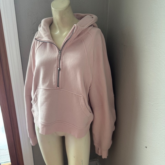 Lululemon Scuba Oversized Half-Zip Hoodie, likely in a light pink size m/L - Picture 13 of 15